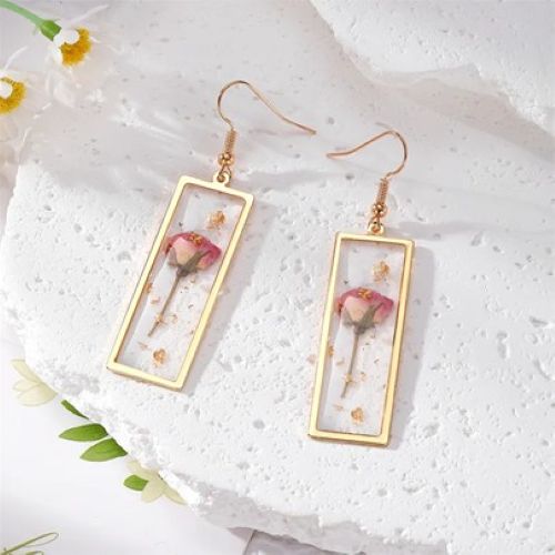 Aire Natural Dried Flowers Drop Earrings