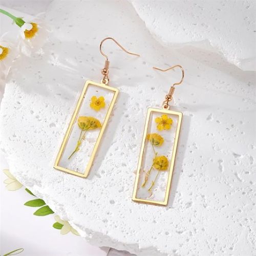 Avon Natural Dried Flowers Drop Earrings