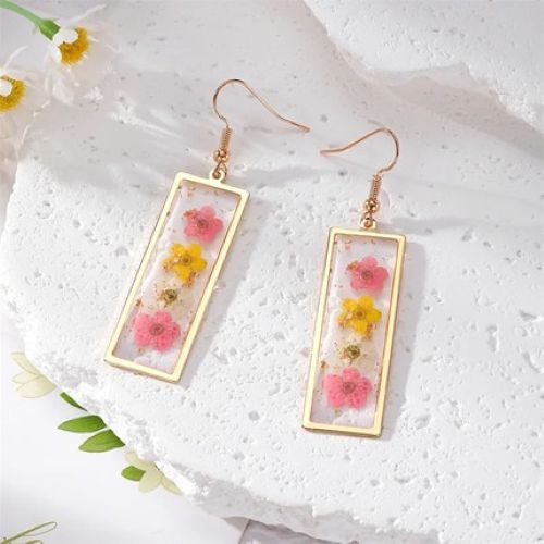 Dart Natural Dried Flowers Drop Earrings